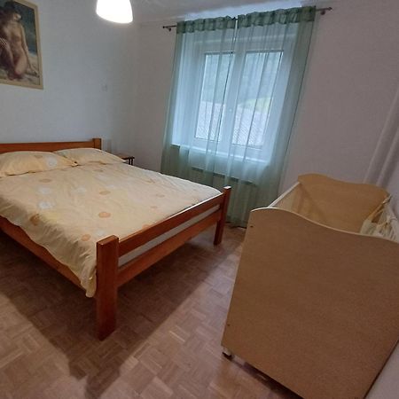 Apartma Doma Tolmin Luaran gambar